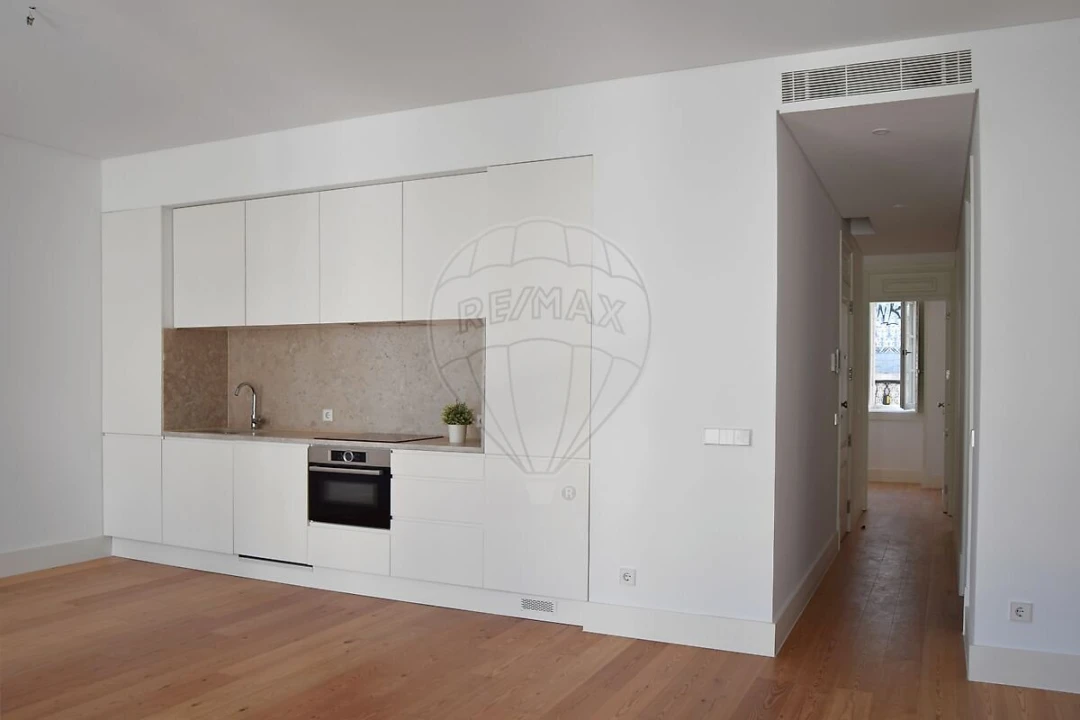 Apartamento T2 para Venda em São Vicente Foto 6
