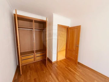 Apartamento T1 para Venda em Mina de Água