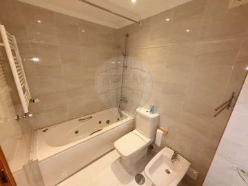 Apartamento T1 para Venda em Mina de Água