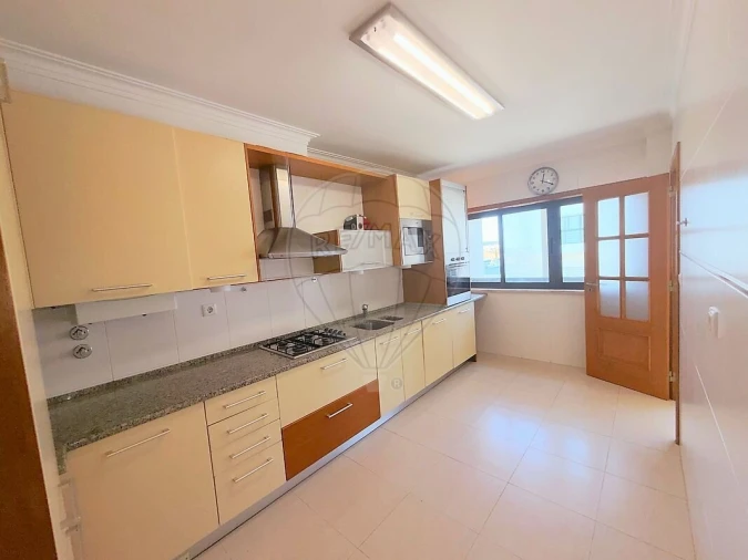 Apartamento T1 para Venda em Mina de Água Foto 6
