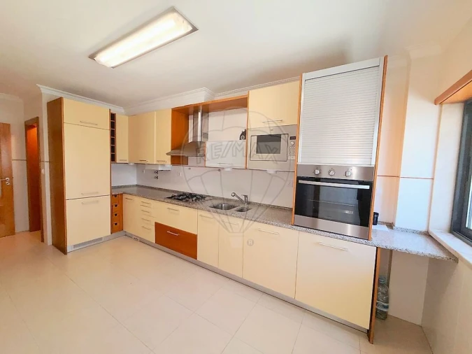 Apartamento T1 para Venda em Mina de Água Foto 5