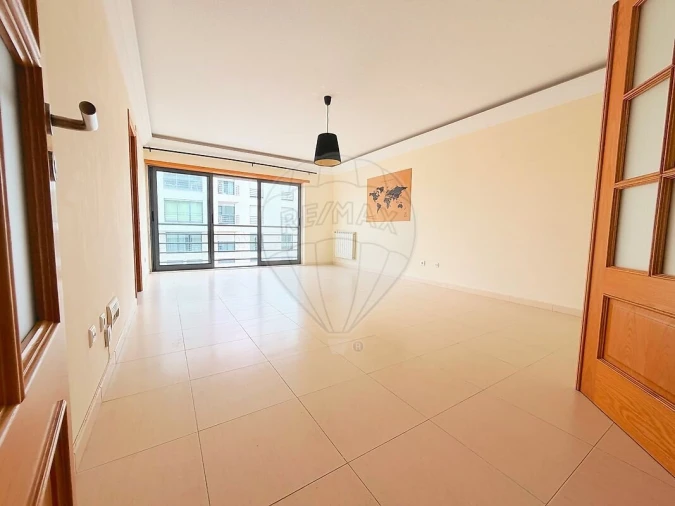 Apartamento T1 para Venda em Mina de Água Foto 12