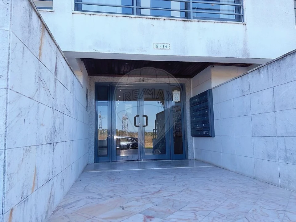 Apartamento T1 para Venda em Mina de Água Foto 28