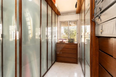 Apartamento T4 para Venda em Vialonga