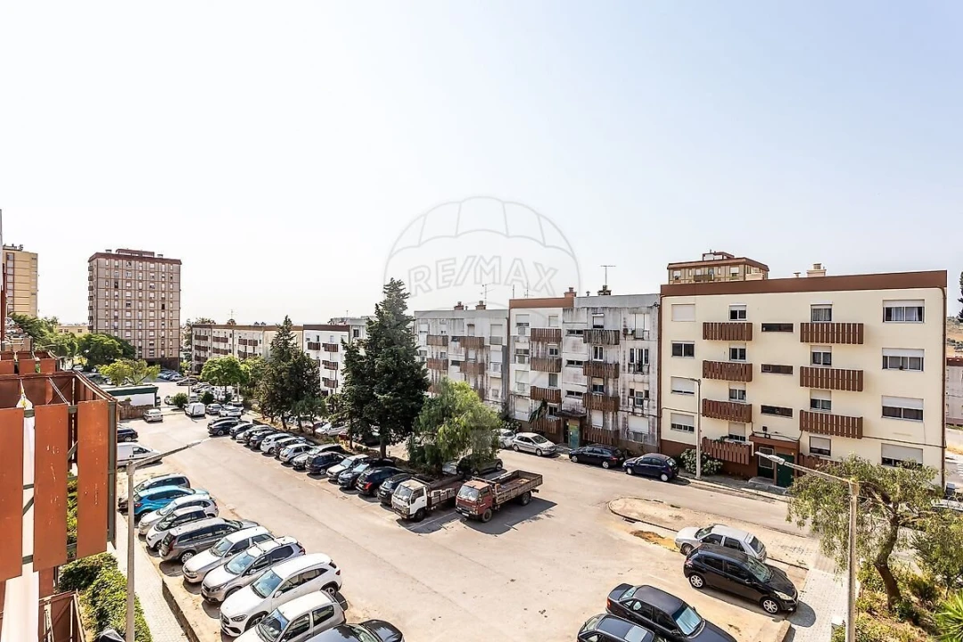 Apartamento T4 para Venda em Vialonga Foto 17