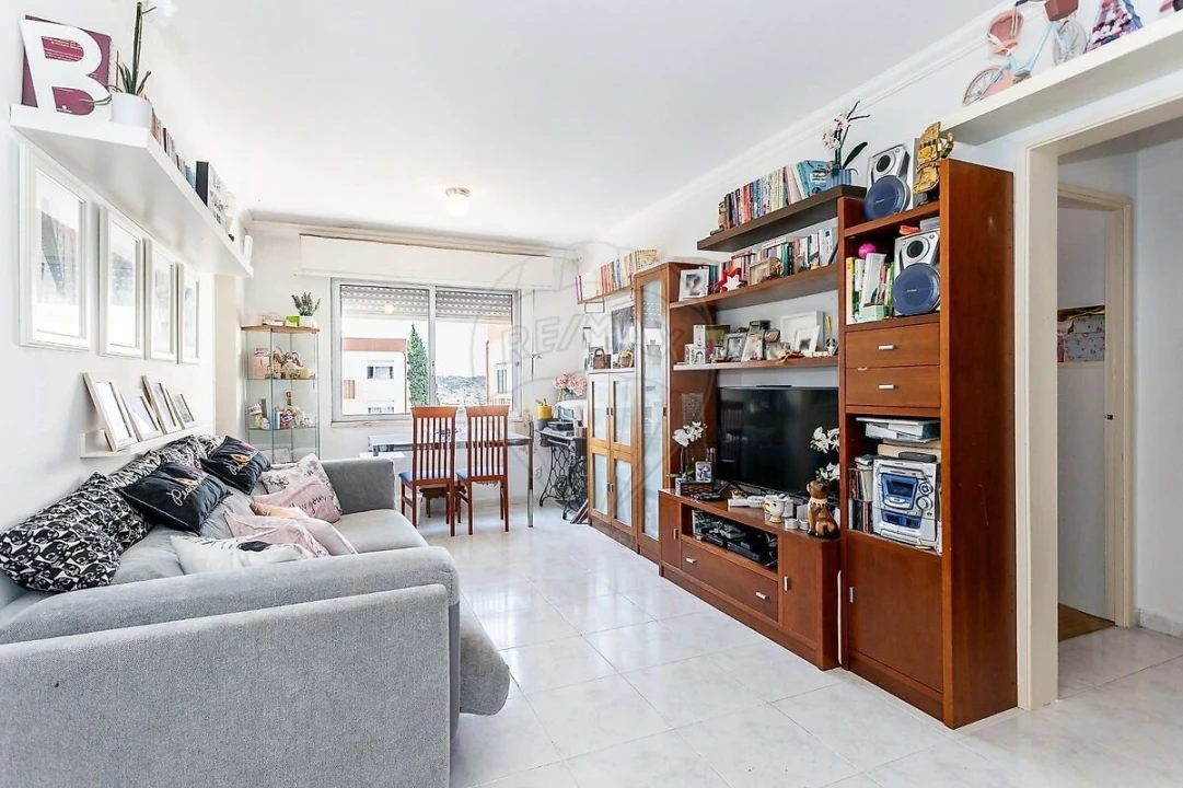 Apartamento T4 para Venda em Vialonga Foto 9