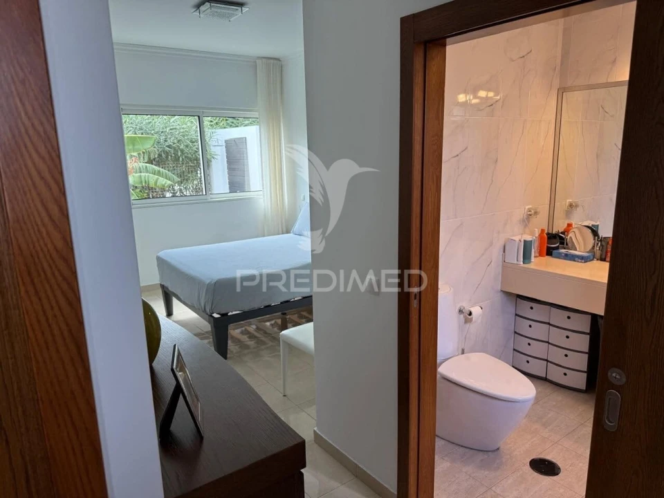 Moradia T3 para Venda em Porto Santo Foto 35