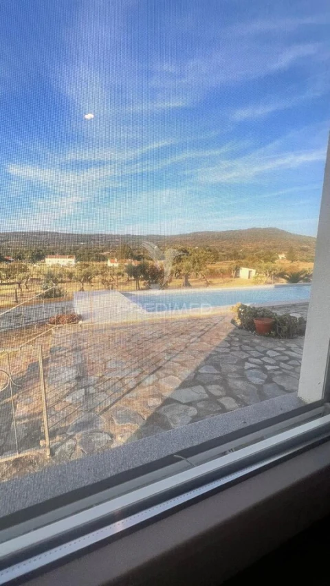 Quinta T1 para Venda em Ribeira de Nisa e Carreiras