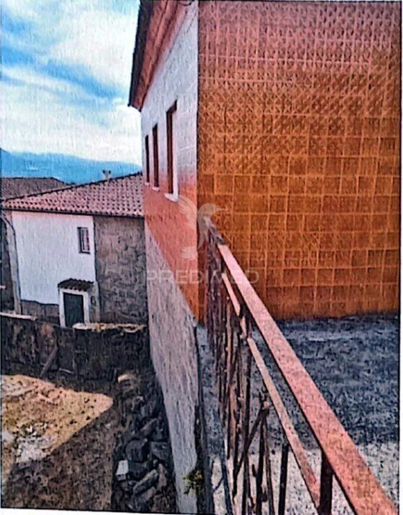 Moradia T4 para Venda em Pedraça Foto 13