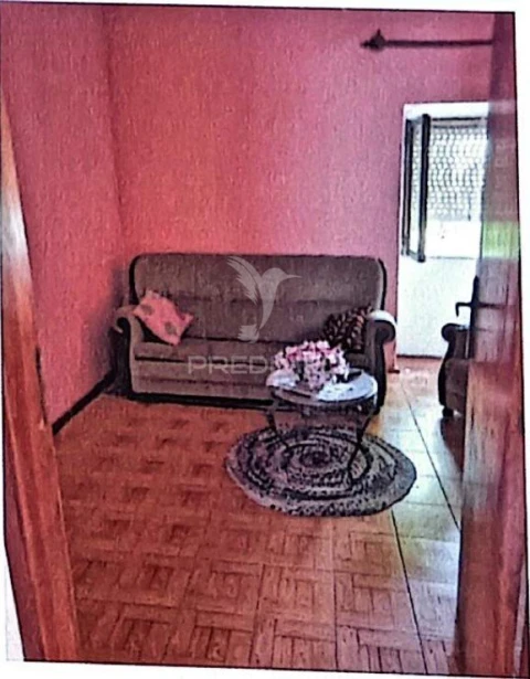 Moradia T4 para Venda em Pedraça