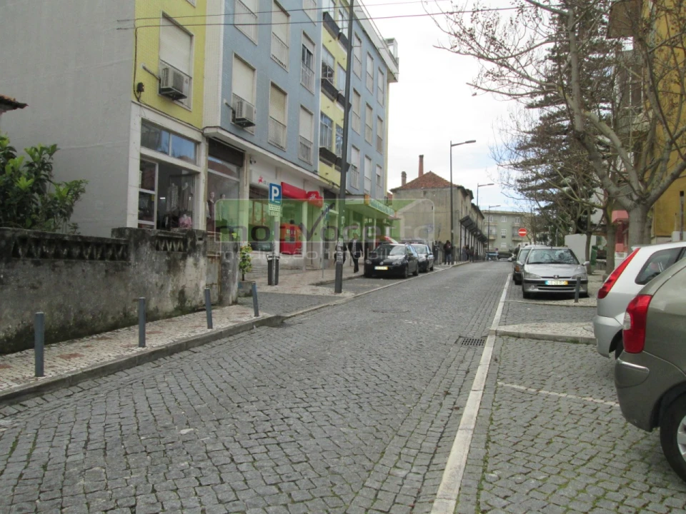 Loja para Venda em Algueirão-Mem Martins Foto 11
