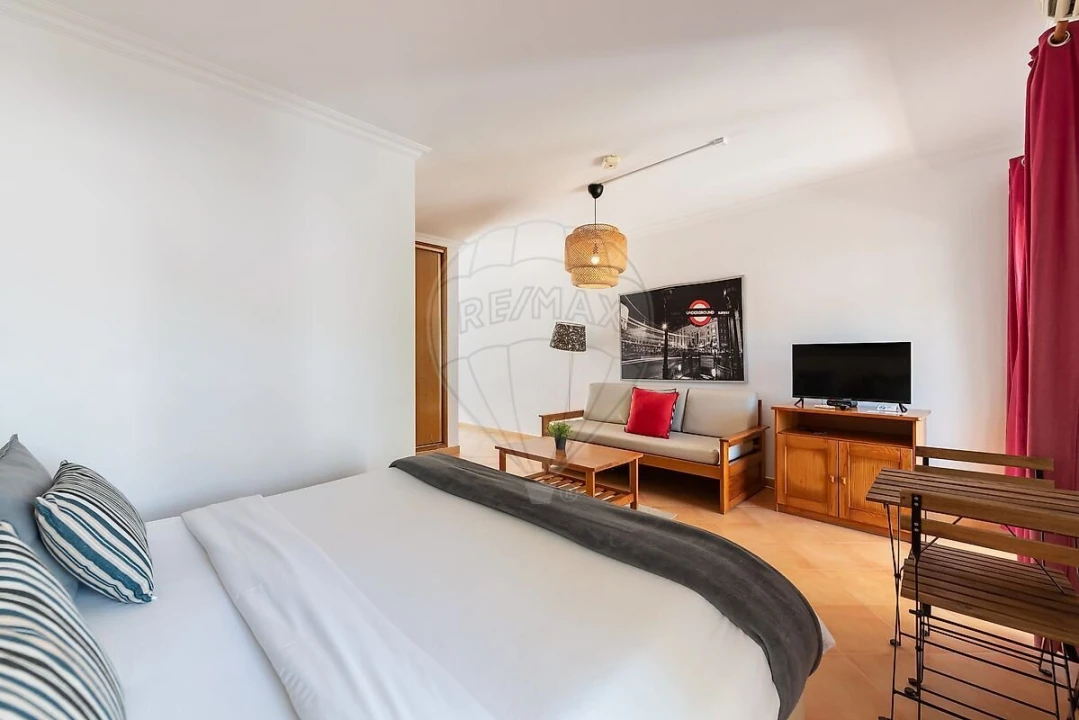 Apartamento T0 para Venda em Luz Foto 9