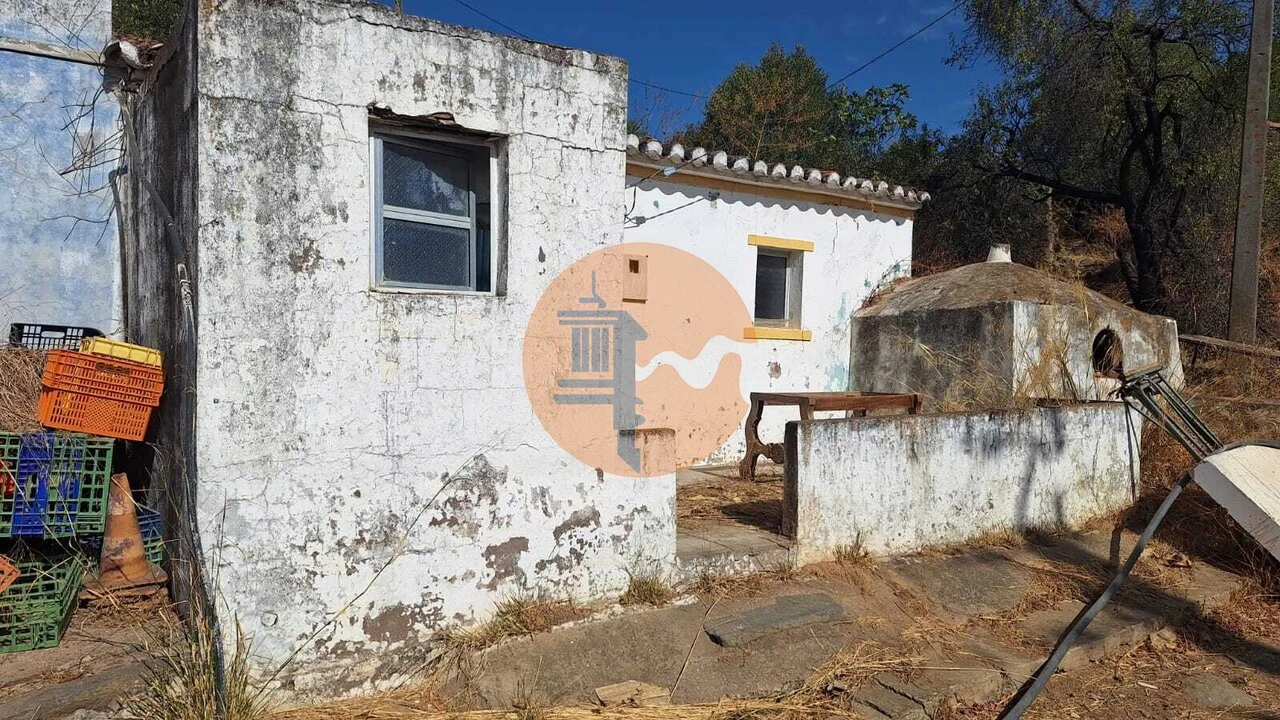Moradia T2 para Venda em Odeleite Foto 2