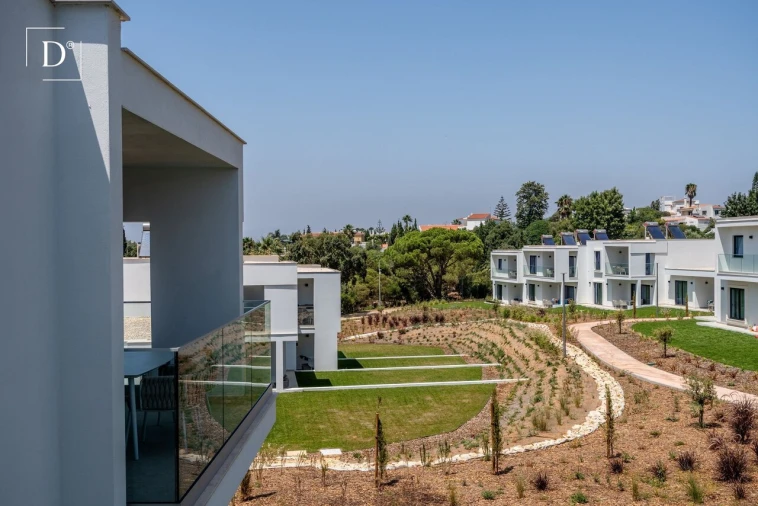 Apartamento T2 para Venda em Lagoa e Carvoeiro Foto 37