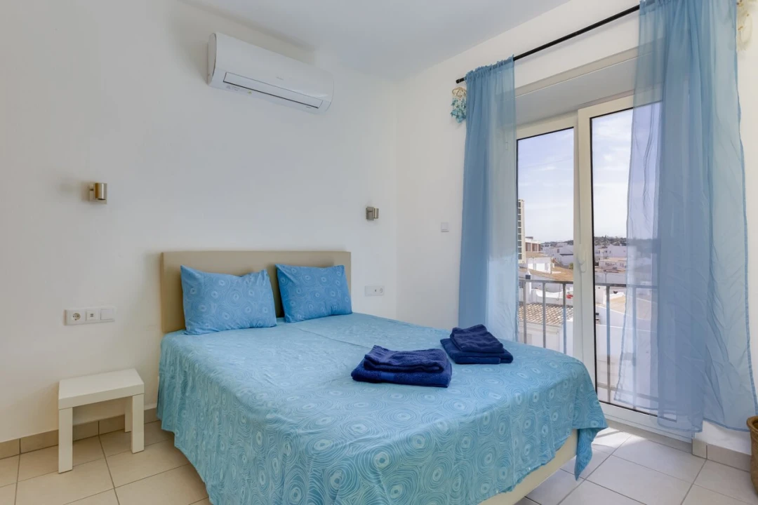 Apartamento T1 para Venda em Luz Foto 3