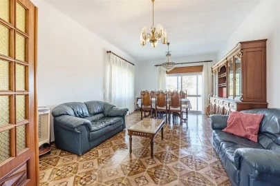 Apartamento T3 para Venda em Teixoso e Sarzedo