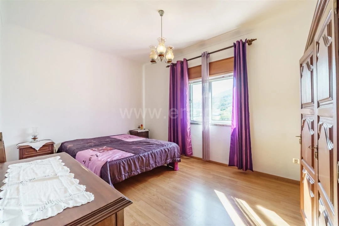 Apartamento T3 para Venda em Teixoso e Sarzedo Foto 4