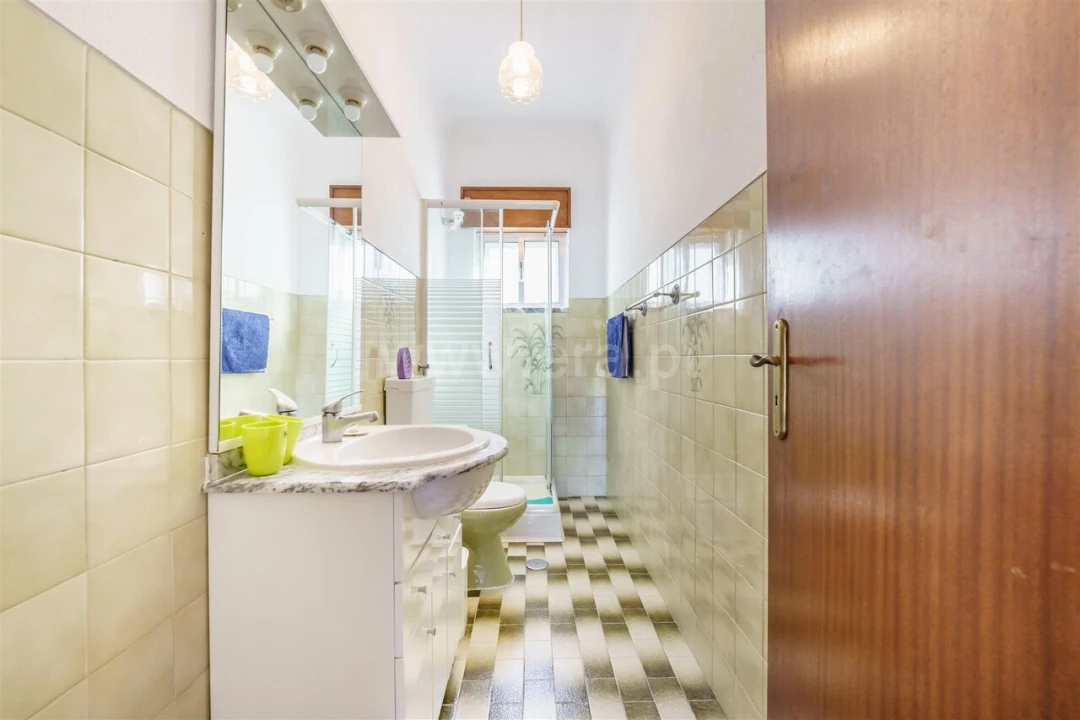Apartamento T3 para Venda em Teixoso e Sarzedo Foto 7