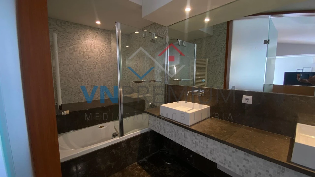 Apartamento T4 para Venda em Cascais e Estoril Foto 31