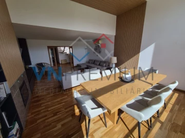 Apartamento T4 para Venda em Cascais e Estoril