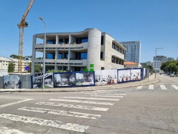 Apartamento T2 para Venda em Aldoar, Foz do Douro e Nevogilde