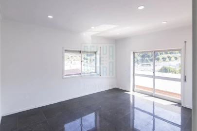 Apartamento T3 para Venda em Fânzeres e São Pedro da Cova