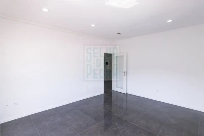 Apartamento T3 para Venda em Fânzeres e São Pedro da Cova