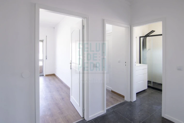 Apartamento T3 para Venda em Fânzeres e São Pedro da Cova Foto 20
