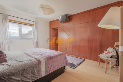 Moradia T3 para Venda em Barrio