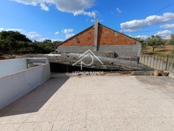Moradia T3 para Venda em Salgueiro do Campo