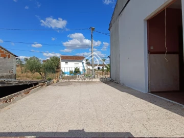 Moradia T3 para Venda em Salgueiro do Campo