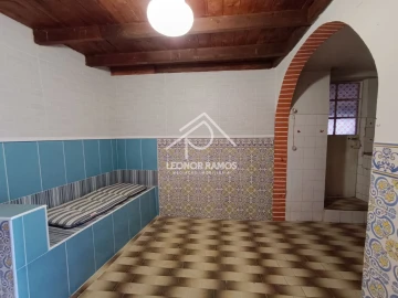Moradia T3 para Venda em Salgueiro do Campo
