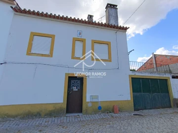 Moradia T3 para Venda em Salgueiro do Campo