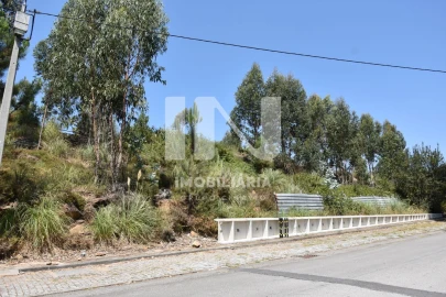 Terreno para Venda em Vilarinho das Cambas