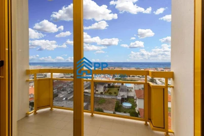 Apartamento T3 para Arrendamento em Chafe