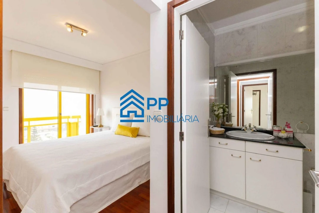 Apartamento T3 para Arrendamento em Chafe Foto 13
