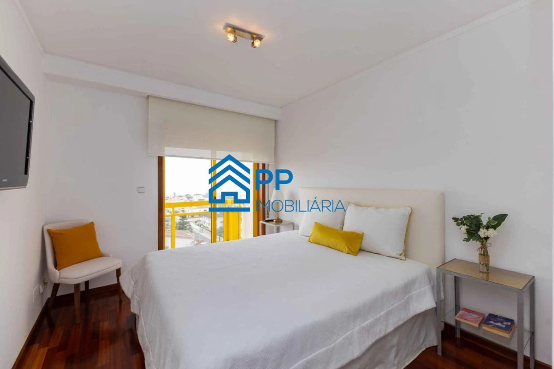 Apartamento T3 para Arrendamento em Chafe Foto 16