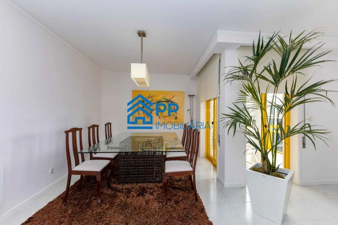 Apartamento T3 para Arrendamento em Chafe Foto 5