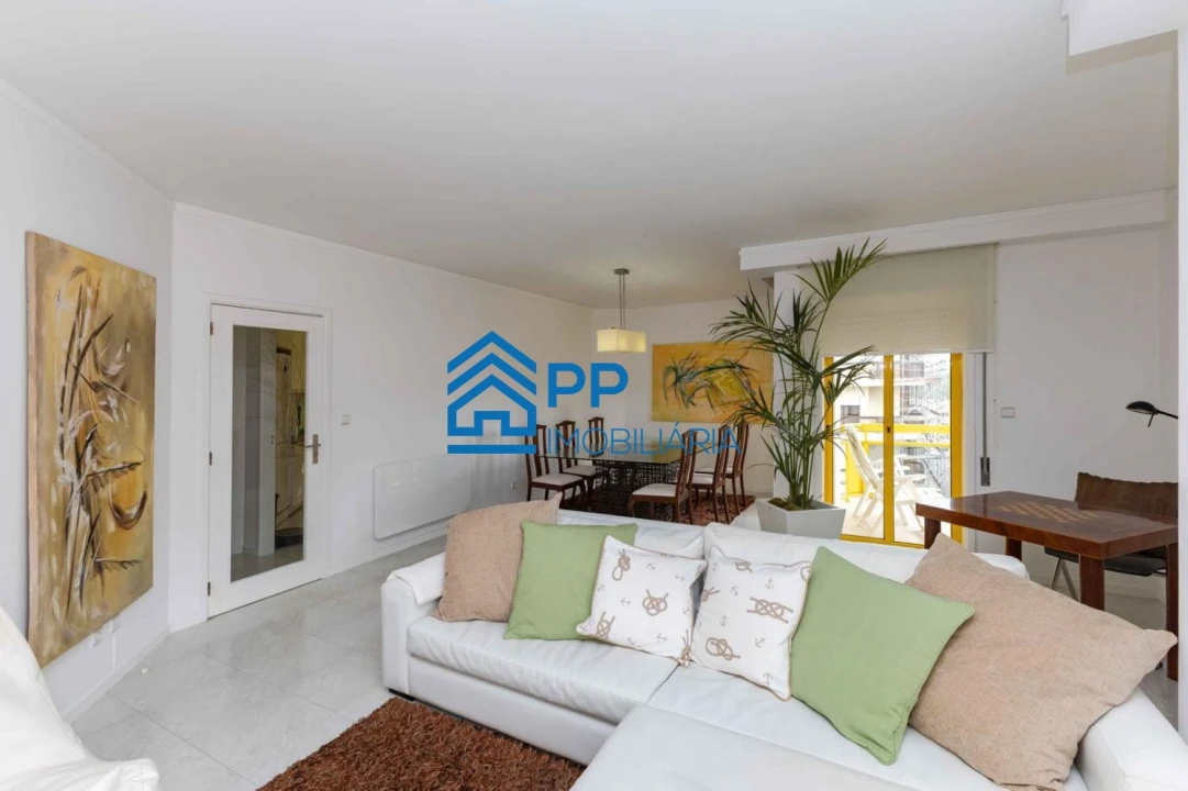 Apartamento T3 para Arrendamento em Chafe Foto 3