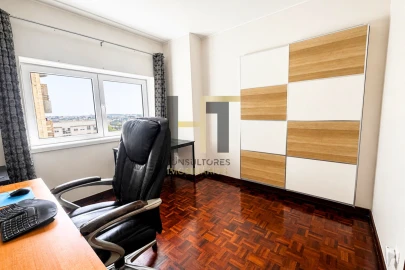 Apartamento T2 para Venda em Cidade da Maia