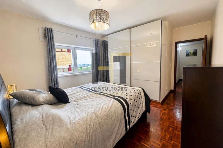 Apartamento T2 para Venda em Cidade da Maia Foto 14