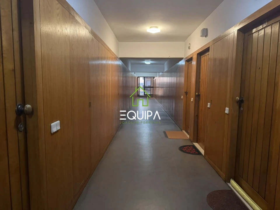 Apartamento T2 para Venda em Costa Foto 13