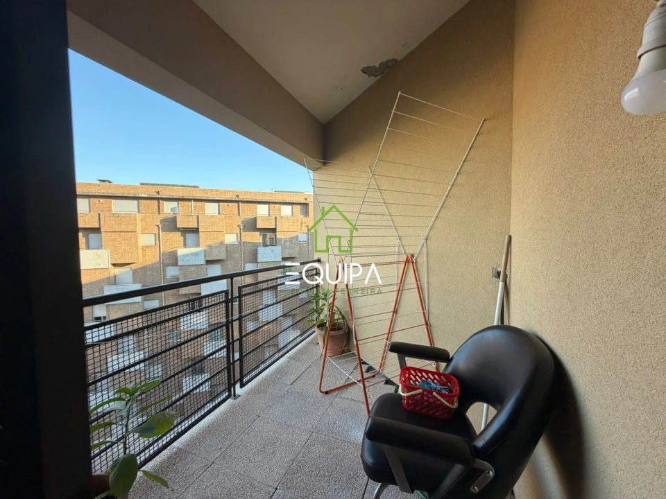 Apartamento T2 para Venda em Costa Foto 6
