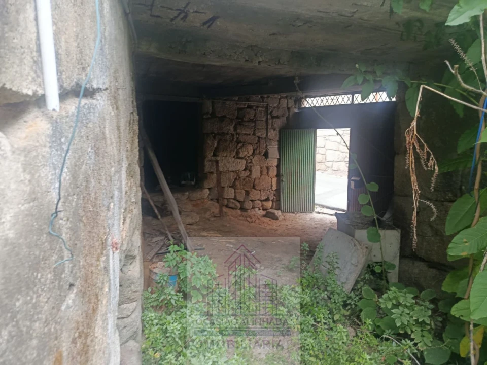 Moradia T2 para Venda em Travanca de Lagos Foto 12
