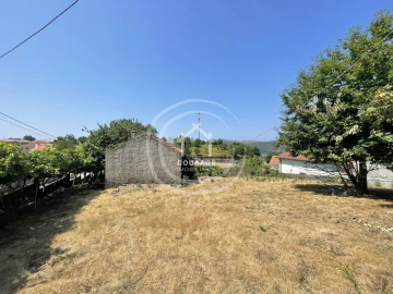 Moradia T1 para Venda em Paredes de Coura e Resende