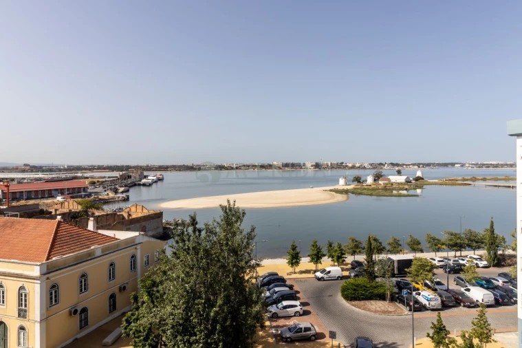 Apartamento T4 para Venda em Barreiro e Lavradio Foto 30