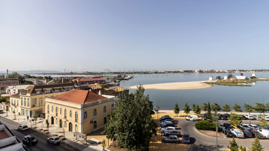 Apartamento T4 para Venda em Barreiro e Lavradio