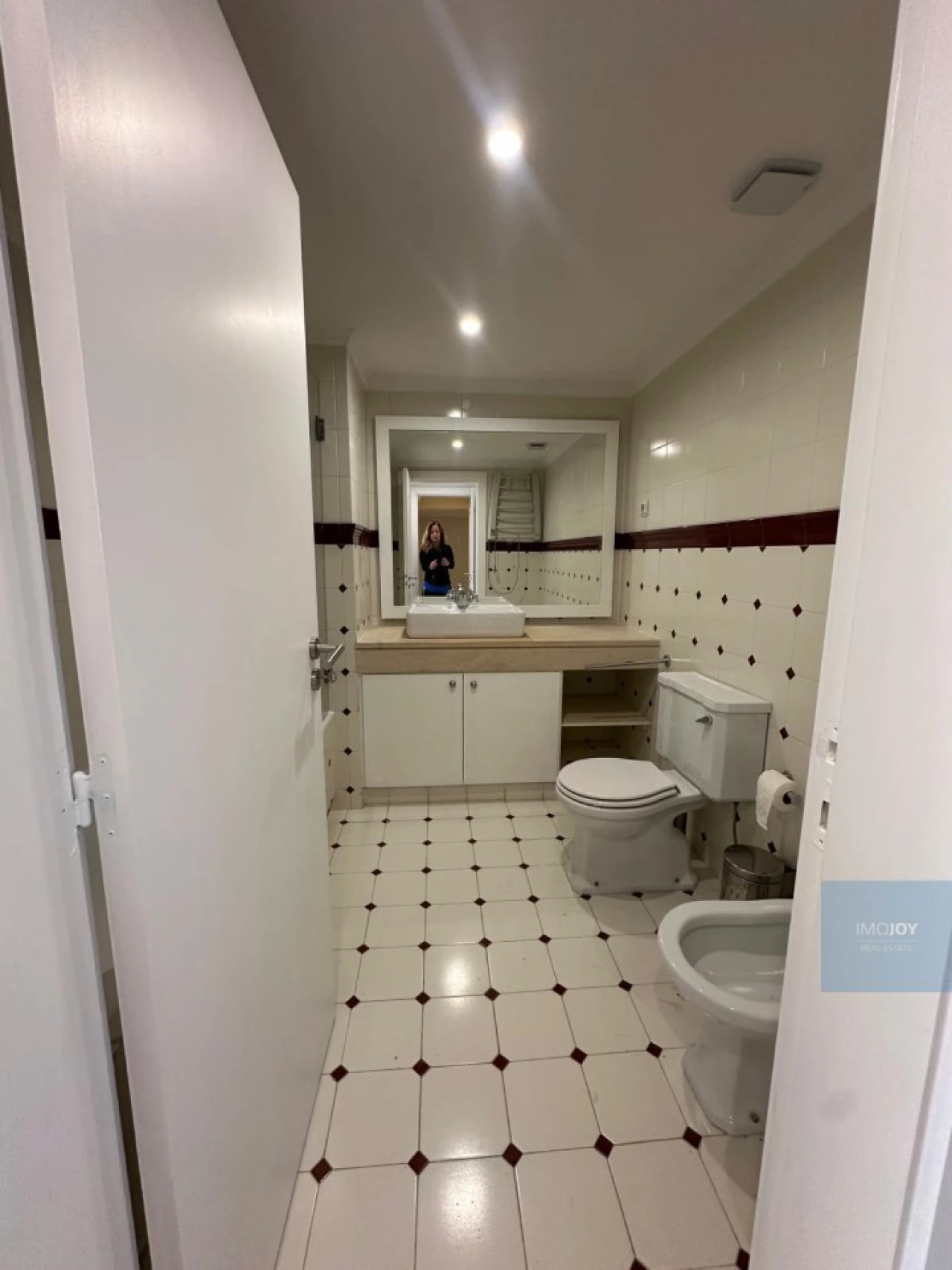 Apartamento T4 para Arrendamento em Santa Maria Maior Foto 25