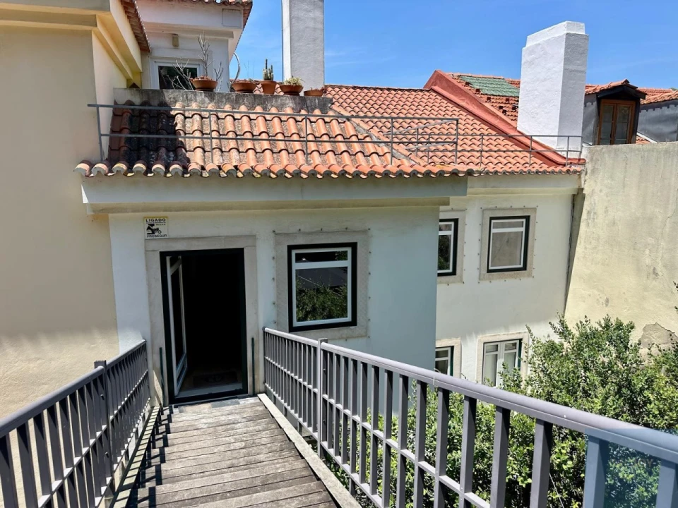 Apartamento T4 para Arrendamento em Santa Maria Maior Foto 40