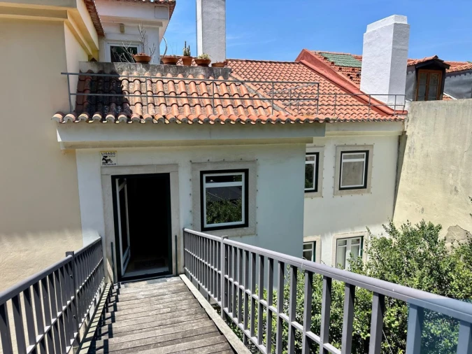 Apartamento T4 para Arrendamento em Santa Maria Maior Foto 40